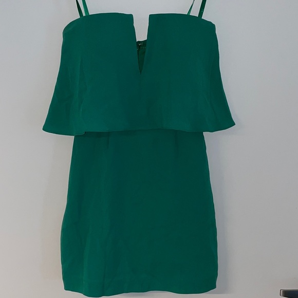 Strapless BCBG dress with bra cups size 0 - Picture 1 of 2